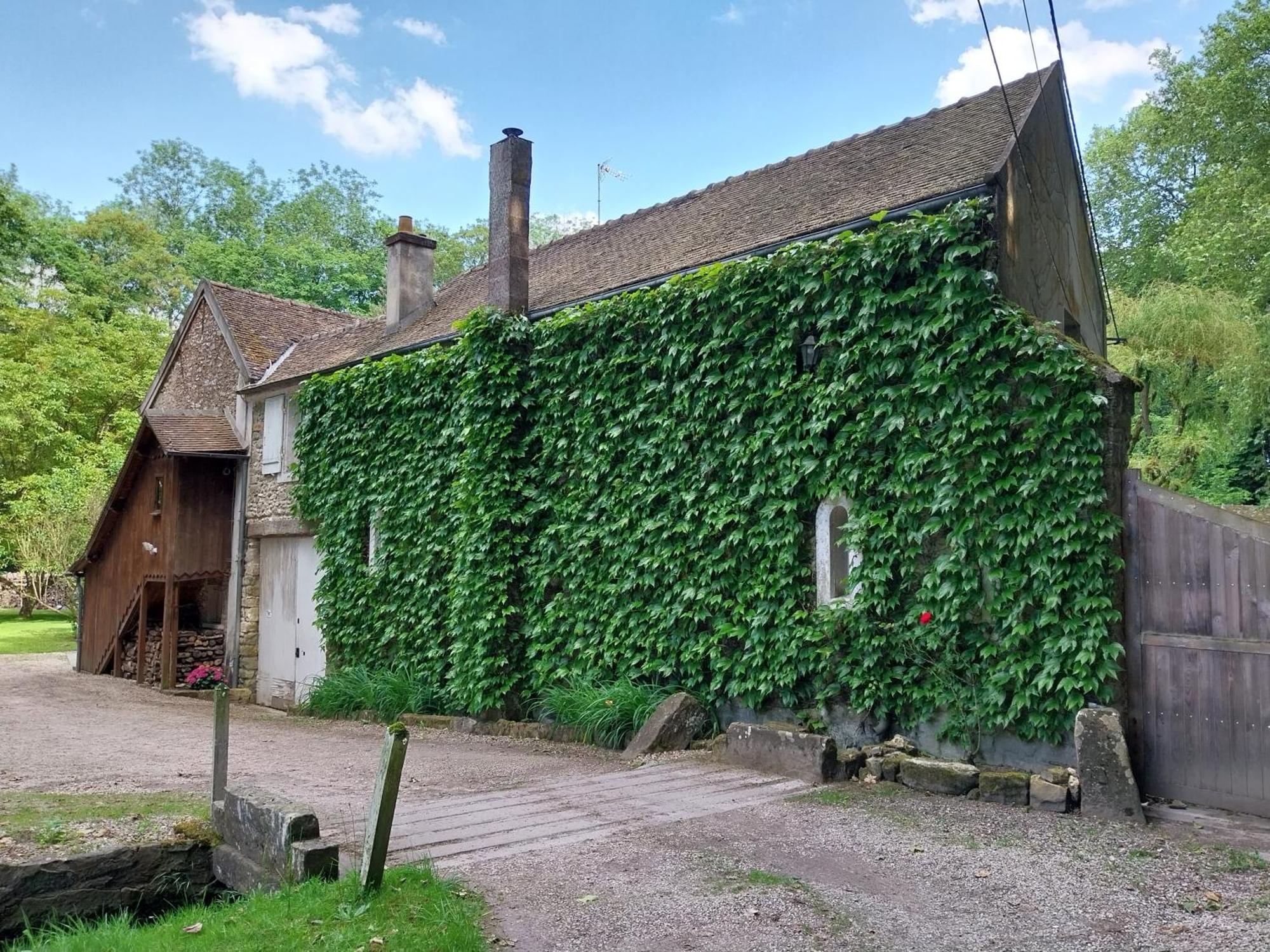 Appartement Gite Du Moulin Du Ponceau à Rubelles Extérieur photo